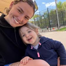 Babysitter available in Papillion area