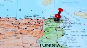 Außerdem liegen die zu spanien gehörenden kanarischen inseln und das portugiesische madeira vor nordafrika. Nach Zwei Wochen Auf Dem Meer Tunesien Lasst 40 Migranten An Land Evangelisch De
