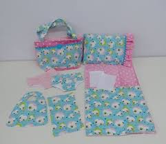 Bitty Baby Diaper Bag The Baby Basics Collection Has Everything Your Littlest Mommy Needs For Her Baby Doll With The Absolute Momm Bitty Baby Baby Basics Baby Doll Clothes Patterns