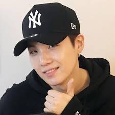 Yoongi In Cap Edition 4 Bts Runep 68 Bts Mine Yoongii Suga Bts Suga Yoongi Suga