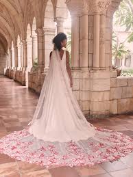 This versatile style can be worn with any style of wedding dress from clean and classic to sparkly and embellished. Picture Perfect Vintage Wedding Veils For Your Classic Bridal Style