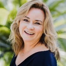 We're pleased to announce Anna Meyer is joining us as NLC's new Director of  Development! Anna most recently served as Executive Director of the  Fayetteville Symphony Orchestra. During her tenure, Anna led