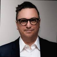 Matthew Rutt's Instagram, Twitter & Facebook