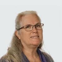 20+ "Julia Irons" profiles