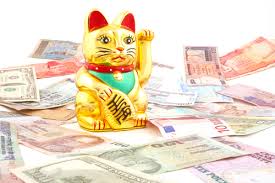 ~three cats symbolize good luck~. 5 Interesting Facts About Maneki Neko Cats Aka Lucky Cats Catster