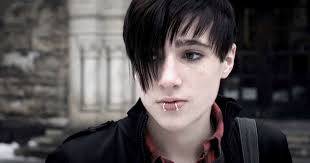 2017 ~ Riveting News