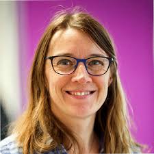 Alain Place remet les clés de ses 340 autocars à Transarc : retour sur 68  ans de saga familiale