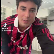 Back with Me Ep 5 Devin Song