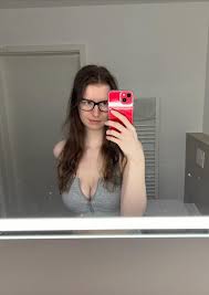 Who else is super happy today… ❤️❤️