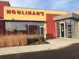 11019 n woodstock st, huntley, il 60142. Another Algonquin Commons Restaurant Closes Algonquin Il Patch