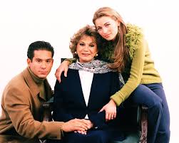 Arath de la torre amigas y rivales. A Casi Dos Decadas De Amigas Y Rivales Asi Luce Uno De Los Protagonistas De La Teleserie Mexicana