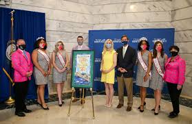 Get ready for the 2021 kentucky derby by checking out the favorite, contenders and complete odds for the field at churchill downs. Beshear First Lady Unveil 2021 Derby Celebration Poster Abc 36 News