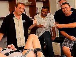 Homefetishan den tisch gebunden, gefingert und gefickt. Tisch Gefesselt Handy Pornos Nurxxx Mobi