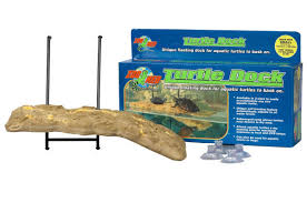 When choosing the shape of your tank, select a longer, shallower tank for poor swimmers, such as musk, mud, and reeves turtles. How To Set Up An Aquatic Turtle Tank