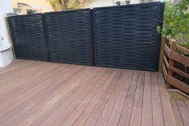 Check spelling or type a new query. Terrasse En Bois Et Brise Vue Claustras Palissades