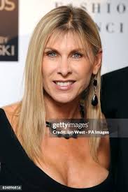 2.273 Sharron Stock Photos, High-Res Pictures, and Images