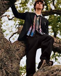 Fernando Lindez Raphael Balzer Simone Bricchi Pose For Versace