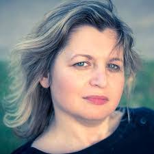 Lori Wycoff's Instagram, Twitter & Facebook