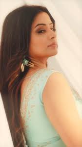 "Elegance personified: Priya Mani Raj graces the ethnic Saree with her  timeless beauty. A perfect blend of tradition and grace. , #expansionpr  #priyamani