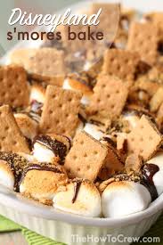 This Disneyland Smores Bake Tastes Just Like The Original So Delicious Jpg 600 900 Dessert Recipes Food Disney Desserts