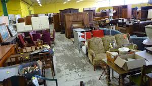 Nous vous accueillons à perpignan. Le Depot Vente La Chinetterie Adecl