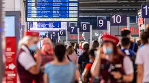 Der bahnstreik endet kurz vor pfingsten. Bahnstreik In Deutschland Drei Von Vier Fernzugen Fallen Aus Politik Inland Bild De