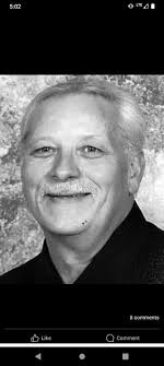 Stelen Keith Covel is the youngest child and only son of Toby Keith and his  wife, Tricia Lucus.