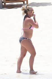 Jun 30, 2021 · жгучая ани лорак в купальнике покрутилась перед камерой. Foto 2 Britni Spirs Pokazala Neidealnuyu Figuru V Bikini Na Karibah Glavkom