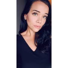 Olivia Shay's Instagram, Twitter & Facebook