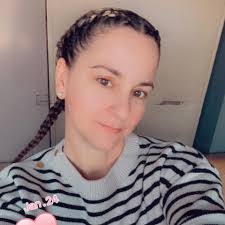 Alissa Kaye's Instagram, Twitter & Facebook