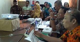 Voor een reis naar indonesie zijn een paar zaken belangrijk:vaccinatiesmalariapillen of maatregelenmaatregelen tegen andere dan malariamuggengoed advies over eten en drinken ter plaatseomgaan met dierenop het spreekuur wordt meer met u besproken, maak dus altijd een afspraak voordat u op reis gaat. Srikaton Kayen Pati 13 Ngelayung Layung New Palapa Srikaton Kayen Pati Nino S Favorite