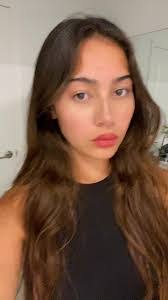 Jasmine Eskridge's Instagram, Twitter & Facebook