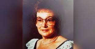 Clara Chapman's Instagram, Twitter & Facebook