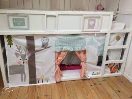Notre nouvelle combinaison lit mezzanine stuva est bien plus qu'un endroit sympa où dormir pour les enfants. Rideau De Lit Tente De Lit Une Cabane Sous Le Lit Mezzanine Chambre D Enfant De Bebe Par Fil De Chap Rideaux De Lit Chambre Enfant Deco Chambre Enfant