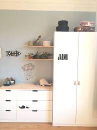 Pax kinderzimmer ikea pax kleiderschrank kinderzimmer kinderschlafzimmer ikea pax ikea pax hack with gray paint and muuto dots hooks as handles by mommodesign ikea ideen kleiderschrank. Pin On Kidsroom