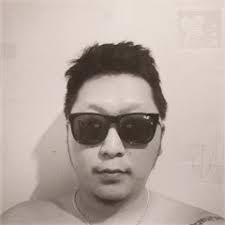 Listen to playlists featuring Naomin