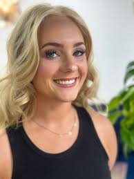 Looking for brides to model for makeup portfolio in Texas