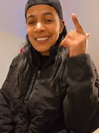 eu presto muito menos🎵 #🏳️‍🌈 #lgbt🌈 #🐸 #tiktokbrasil