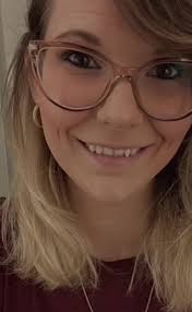 Awaiting the petition ☺️ #fyp #foryou #foryoupage #taylorswift  #taylornation #swifttok #taylorsversion #ashleyleechin #noitsashley