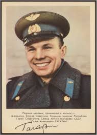 Майора ему присвоил министр обороны маршал. Yurij Gagarin Zhizn I Podvig Legendarnogo Lyotchika Kosmonavta Prezidentskaya Biblioteka Imeni B N Elcina