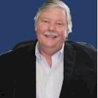 Steven Lofgren's Instagram, Twitter & Facebook