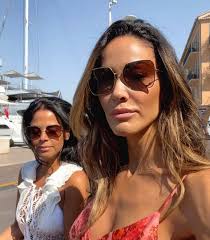 𝑀𝓎𝓀𝑜𝓃𝑜𝓈