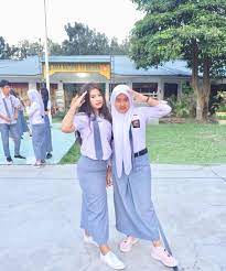 Engkau Masih Anak Sekolah Satu Sma Belum Tepat Waktu Tuk Begitu Begini Anak Sekolah Datang Kembali Dua Atau Tiga Perkumpulan Wanita Gadis Cantik Asia Wanita