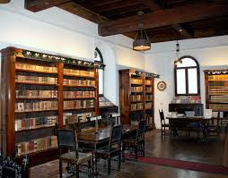 Casa Di Dante In Roma