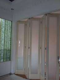 Pireki asia dengan kontak 081332660120, hadir dengan solusi peneykat ruangan anda. Pintu Lipat Partisi Pintu Lipat