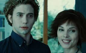 Laura Linney Makes Directorial Debut