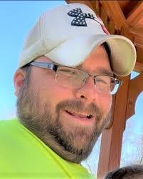 Walter Mackey's Instagram, Twitter & Facebook