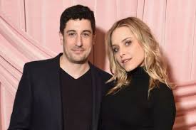 Résultat de recherche d'images pour "jason biggs wife"