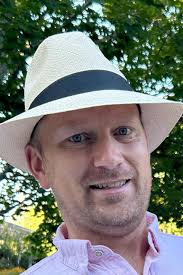 Faculty and Scientific Staff