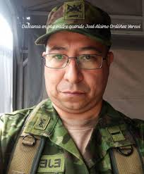 LAS NENAS Y SU ORQUESTA added a...